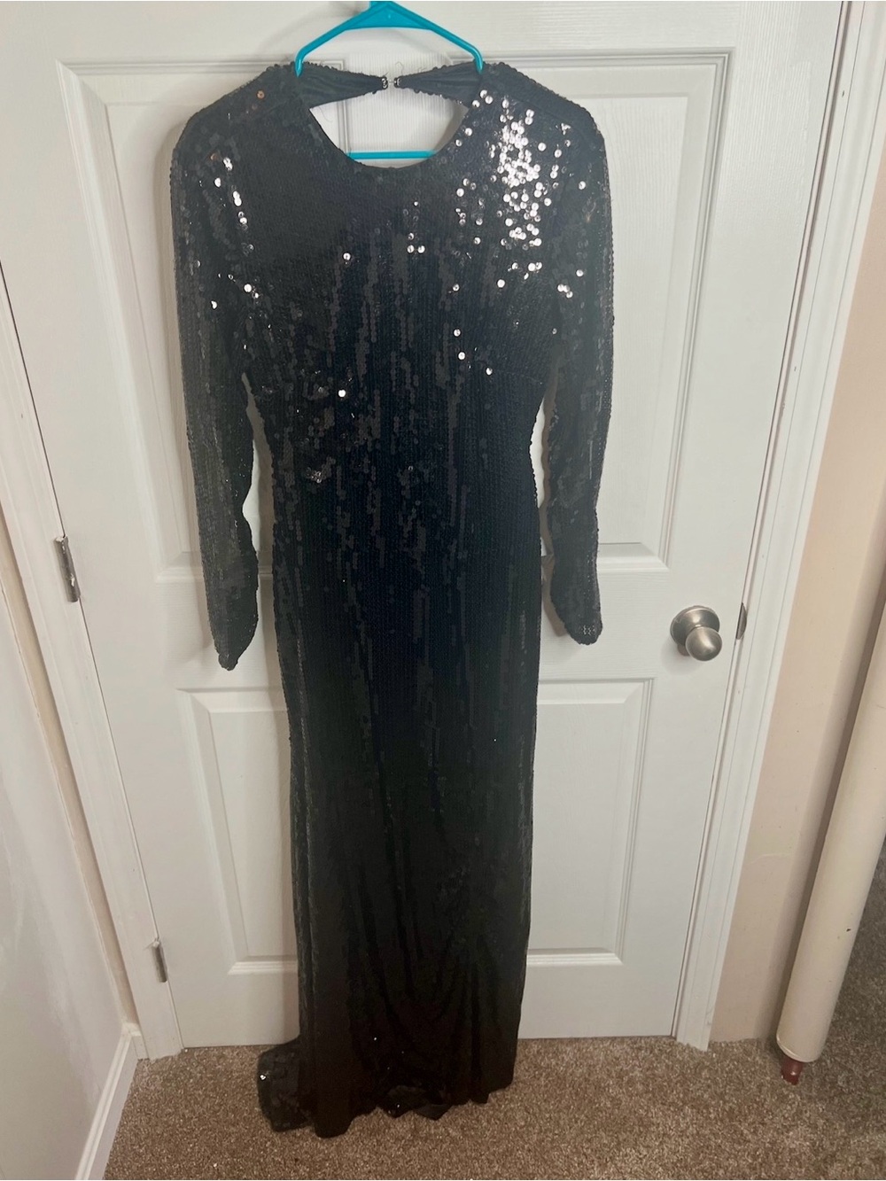 Mac Duggal Black Full-Length Sequin Long Sleeve Gown - Picture 4 of 16